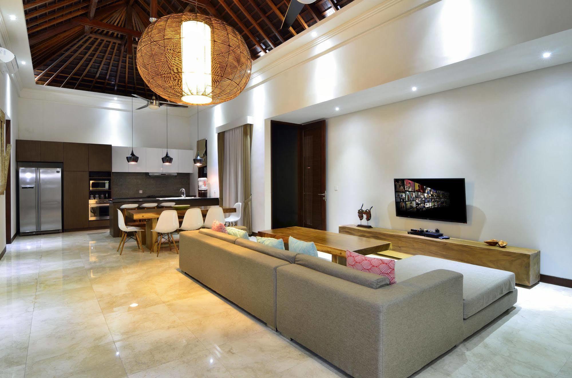 Bale Mandala Villas เซงกีกี ภายนอก รูปภาพ